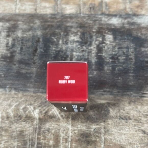 MAC Retro Matte Lipstick 707 Rudy Woo - Picture 3 of 3